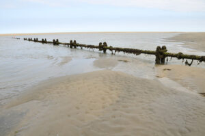 Disused outflow pipeline, Stiffkey